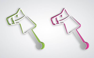 Kağıt kesiği oyuncak at simgesi gri arkaplanda izole edilmiş. Kağıt sanatı tarzı. Vektör