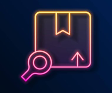 Parlayan neon hattı Arama paketi simgesi siyah arkaplanda izole edildi. Paket izleme sembolü. Büyüteç ve karton kutu. Lojistik ve teslimat. Vektör