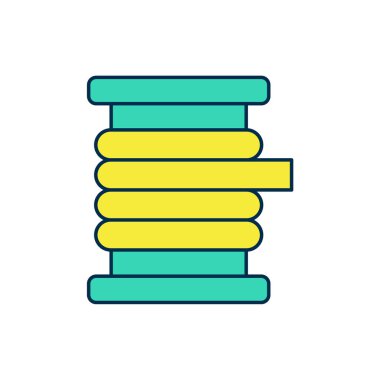 Beyaz arkaplanda izole edilmiş makara ya da davul ikonu üzerinde kablo elektrik kablosu doldurulmuş. Vektör