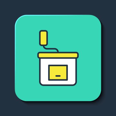 Mavi arka planda el yapımı kahve öğütücü simgesi var. Turkuaz kare düğme. Vektör