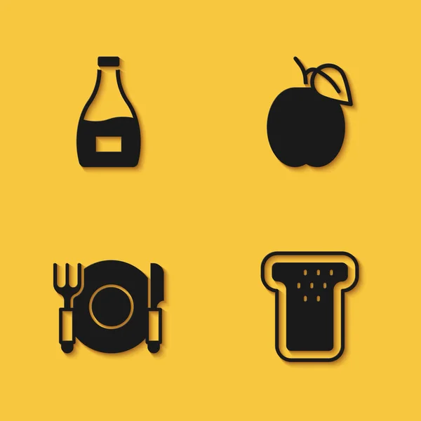 Set Botella de salsa, pan tostado, plato, tenedor y cuchillo e icono de fruta de ciruela con sombra larga. Vector — Vector de stock