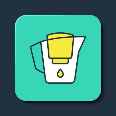 Mavi arkaplanda izole edilmiş bir filtre simgesi ile ana hatlarıyla su testisi doldurulmuş. Turkuaz kare düğme. Vektör