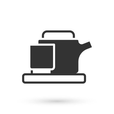 Gri geleneksel çay töreni ikonu beyaz arka planda izole edilmiş. Fincanlı çaydanlık. Vektör