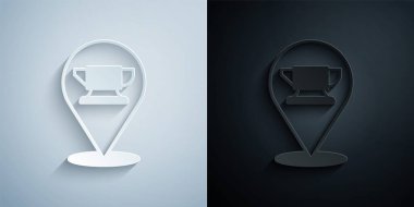 Kağıt kesiği Demirci örs aracı simgesi gri ve siyah arkaplanda izole edildi. Metal dövmesi. Kalpazanlık aleti. Kağıt sanatı tarzı. Vektör