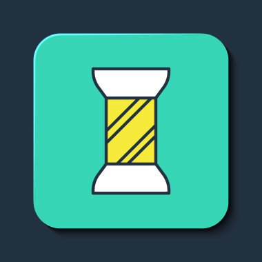 Mavi arkaplanda izole edilmiş makara simgesi üzerindeki ana hatlı dikiş ipliği. İplik makarası. İplik kutusu. Turkuaz kare düğme. Vektör