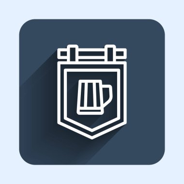 Beyaz çizgi sokak tabelasında uzun gölgeli izole edilmiş bira ikonu var. Reklamlar için uygun bar, kafe, bar, restoran. Mavi kare düğme. Vektör