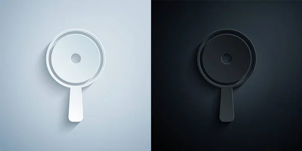 Corte de papel Icono de sartén aislado sobre fondo gris y negro. Símbolo de comida asada o frita. Estilo de arte de papel. Vector — Vector de stock