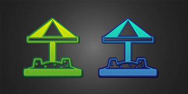 Siyah arka planda izole edilmiş kum ve şemsiye ikonu olan çocuklar için yeşil ve mavi Sandbox. Vektör