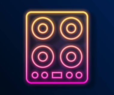 Parlayan neon hattı gaz sobası simgesi siyah arkaplanda izole edildi. Mutfak tabelaları. Dört daire ocağı olan bir hob. Vektör