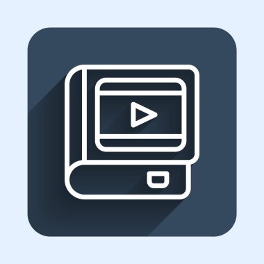 Sinema ikonu hakkındaki beyaz çizgi kitabı uzun gölge arkaplanlı izole edilmiş. Mavi kare düğme. Vektör