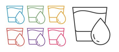 Beyaz arkaplanda izole edilmiş su simgesi olan çizgi camını ayarla. Soda bardağı. Simgeleri renklendirin. Vektör