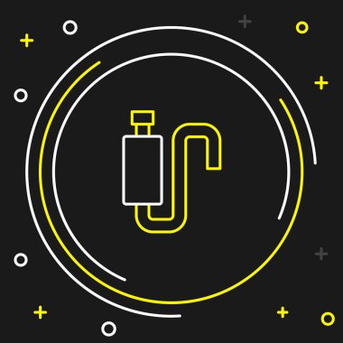 Çizgi Araba susturucusu simgesi siyah arkaplanda izole edildi. Egzoz borusu. Renkli taslak konsepti. Vektör