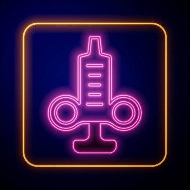 Parlayan neon şırınga simgesi siyah arkaplanda izole edildi. Aşı için şırınga, aşı, iğne, grip aşısı. Tıbbi ekipman. Vektör