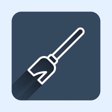 Beyaz çizgi cadıları uzun gölgeli süpürge ikonu. Mutlu Cadılar Bayramı Partisi. Mavi kare düğme. Vektör