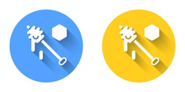 Beyaz Bal Çubuğu simgesi uzun gölge arkaplanı ile izole edilmiş. Tatlı kepçe. Çember düğmesi. Vektör