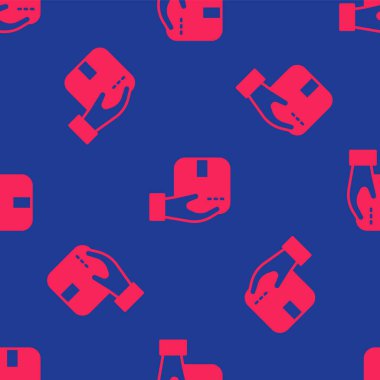 Karton kutular simgesiyle kırmızı teslimat eli mavi arkaplanda izole edilmiş kusursuz desen. Kuryeyle kapı kapı dolaşacağız. Vektör