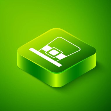 Isometric Leprechaun şapka simgesi yeşil arka planda izole edildi. Aziz Patrick gününüz kutlu olsun. Ulusal İrlanda bayramı. Yeşil kare düğmesi. Vektör