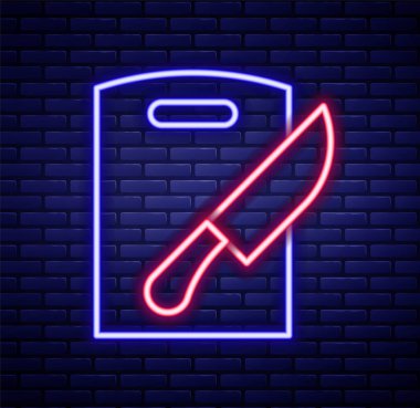 Parlak neon hattı, tahta ve bıçak kesme ikonu tuğla duvar arkasında izole edilmiş. Kesme tahtası sembolü. Çatal bıçak sembolü. Renkli taslak konsepti. Vektör