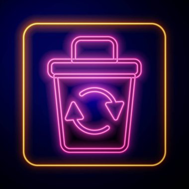 Siyah arkaplanda izole edilmiş geri dönüşüm sembolü simgesiyle parlayan neon geri dönüşüm kutusu. Çöp kutusu simgesi. Çöp kutusu tabelası. Geri dönüşüm sepeti işareti. Vektör