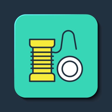 Mavi arka planda izole edilmiş balık ikonu için ana makarayı doldurdum. Balık bobini. Balık oltası. Turkuaz kare düğme. Vektör