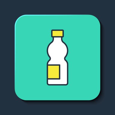 Mavi arka planda izole edilmiş bir şişe dolusu su ikonu. Soda su içme tabelası. Turkuaz kare düğme. Vektör