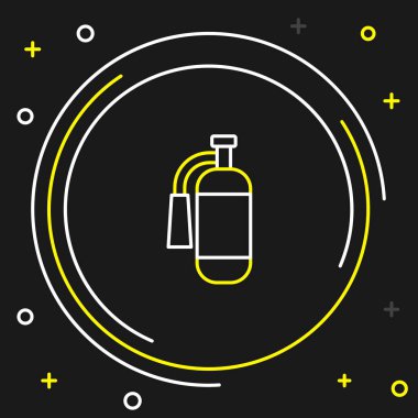 Çizgi yangın söndürme ikonu siyah arkaplanda izole edildi. Renkli taslak konsepti. Vektör.