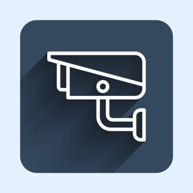 Beyaz çizgi güvenlik kamerası ikonu uzun gölge arkaplanı ile izole edildi. Mavi kare düğme. Vektör.