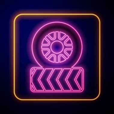 Parlayan neon araba tekerleği ikonu siyah arka planda izole edilmiş. Vektör.