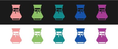 Kahve makinesi simgesini siyah beyaz arkaplanda izole et. Alternatif kahve demleme yöntemleri. Kahve kültürü. Vektör.