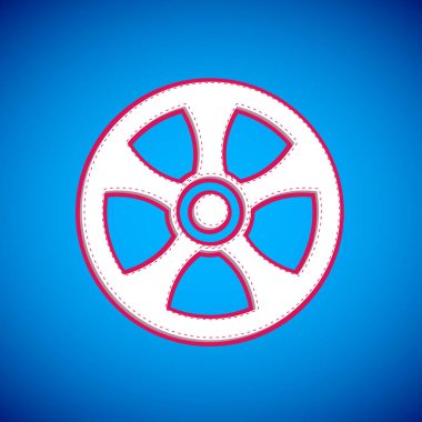 Araba simgesi için beyaz alçı tekerleği mavi arkaplanda izole edildi. Vektör.