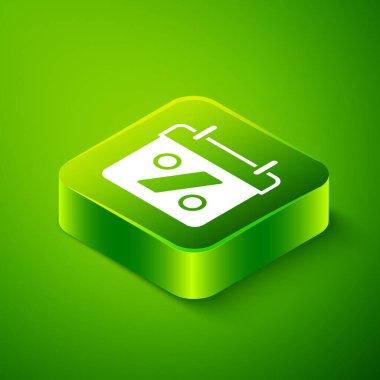 Isometric İndirimli yüzde etiket simgesi yeşil arkaplanda izole edildi. Etiket alışverişi. Özel teklif işareti. İndirim kuponları sembolü. Yeşil kare düğmesi. Vektör.