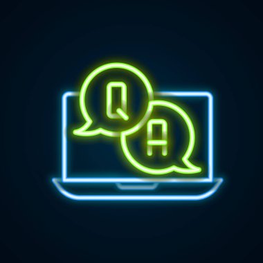 Siyah arkaplanda Soru ve Yanıt simgesiyle parlayan neon hattı konuşma baloncukları. Q ve A sembolü. SSS işareti. Konuşma balonu ve çizelgesi. Renkli taslak konsepti. Vektör.