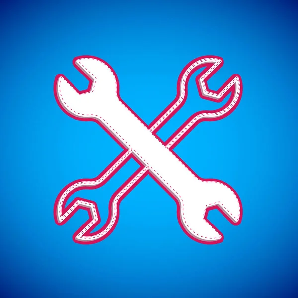 Witte Moersleutel Pictogram Geïsoleerd Blauwe Achtergrond Spanner Reparatie Tool Symbool — Stockvector