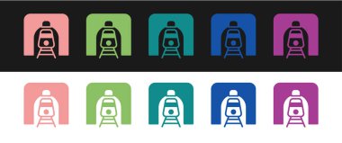 Tren, siyah beyaz arka planda izole edilmiş demiryolu tünel ikonunda. Demiryolu tüneli. Vektör.