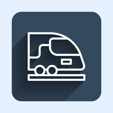 Beyaz çizgi yüksek hızlı tren ikonu uzun gölge arkaplan izole. Demiryolu seyahati ve demiryolu turizmi. Metro ya da metro hızlı tren taşımacılığını düzene soktu. Mavi kare düğme. Vektör.