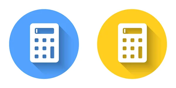 Ícone Calculadora Branca Isolado Com Fundo Sombra Longa Símbolo Contabilístico —  Vetores de Stock