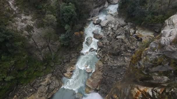 Flying Canyon Looking Marsyangdi River Cliff Nepal — Vídeo de Stock