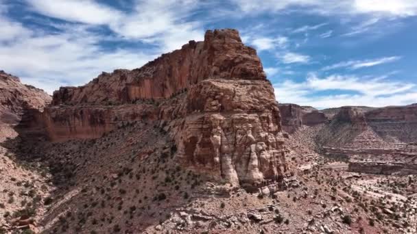 Luchtfoto Roteren Door Canyon Met Zandweg Buckhorn Wassen Door Woestijn — Stockvideo