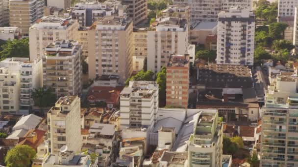 Léto Záběru Tilt Město Rio Janeiro Architektury Jako Kamera Pohybuje — Stock video