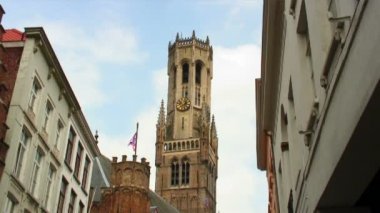 Brugge, Belçika'daki bir kilise kule kadeh