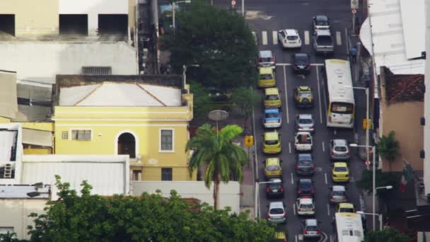 ブラジル ジャネイロの交差点を見下ろすスローモーション映像 — ストック動画