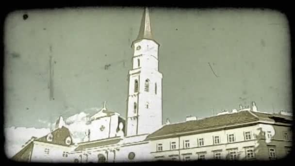 Tilt Shot Vienna Building Carriage Passes Front Camera Vintage Clip — Vídeo de stock