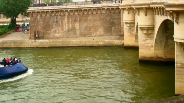 Bateau Police Français Voyage Sous Pont Sur Seine France — Video