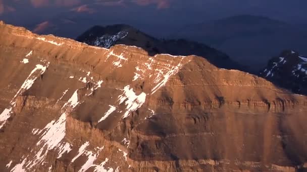 Foto Aérea Montañas Rojas Cubiertas Nieve Utah Esta Toma Fue — Vídeo de stock