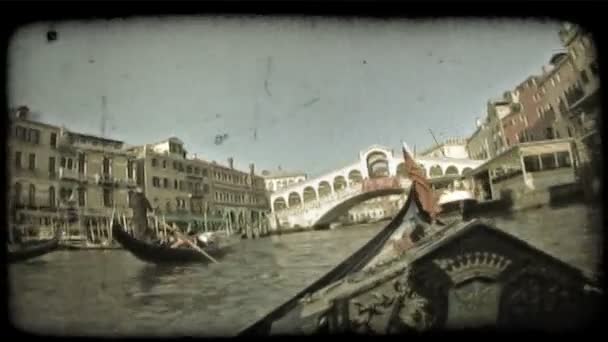 Time Lapse Paseo Barco Por Canal Italia Vintage Clip Vídeo — Vídeos de Stock