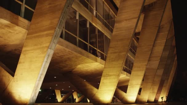 Edificio Moderno Por Noche Río Janeiro Brasil — Vídeo de stock