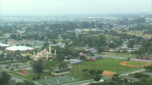 Снимок Воздуха Жилого Района Майами — стоковое видео