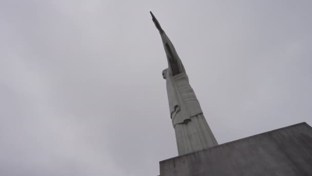 Rio Janeiro Juni 2013 Christus Verlosser Standbeeld Top Van Berg — Stockvideo