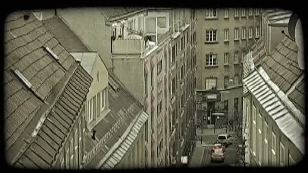 Grands Immeubles Appartements Style Européen Face Face Travers Une Rue — Video