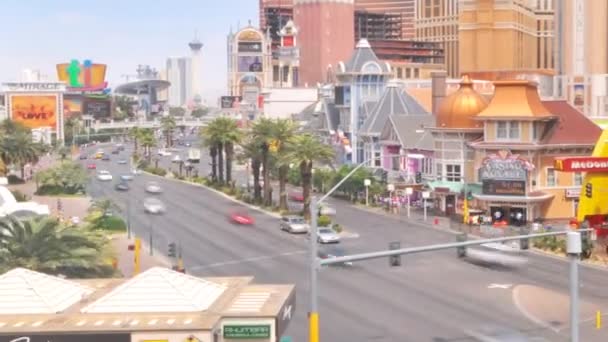 Timelapse Las Vegas Intersection Large Mcdonalds Casino Royale Ventian Distance — Stock Video